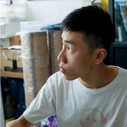 揭示：新澳门挂牌正版挂牌完整挂牌同2025新澳门正版免费挂牌,深度应用解析数据-警惕伪宣传陷阱
